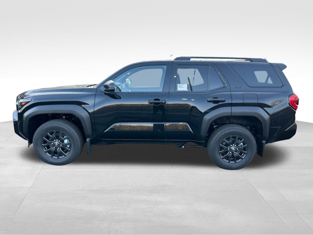 New 2026 Toyota 4Runner SR5 AWD/4WD image 2