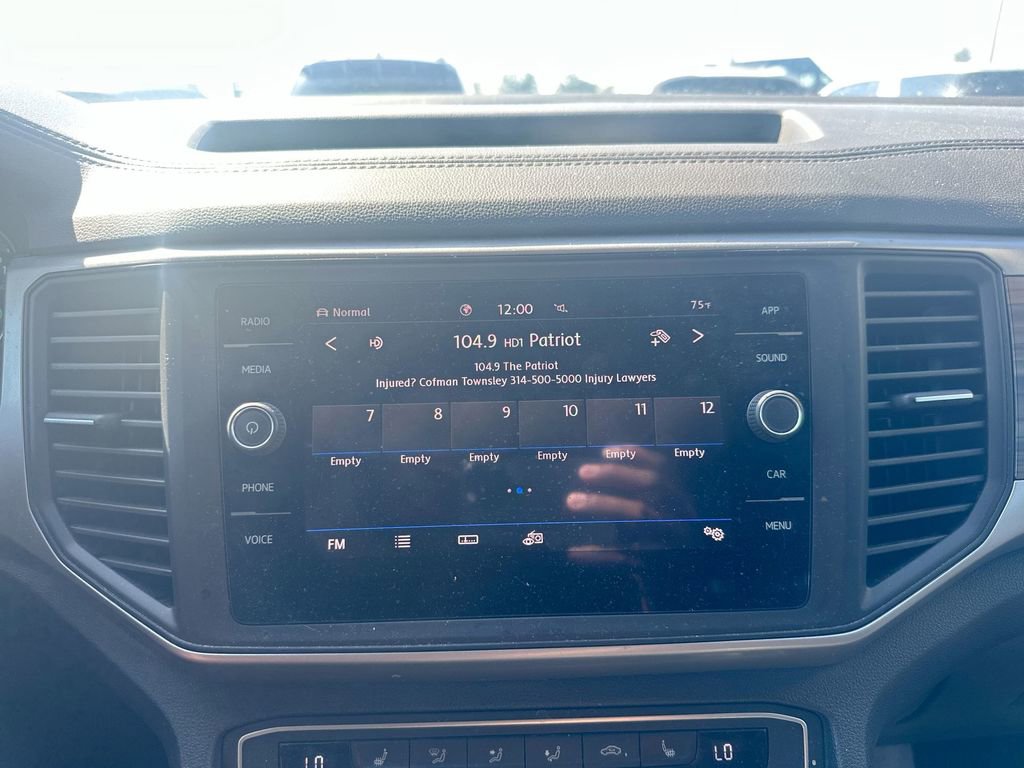 Used 2021 Volkswagen Atlas SE image 39