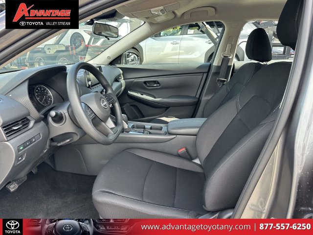 Used 2025 Nissan Sentra S FWD image 19