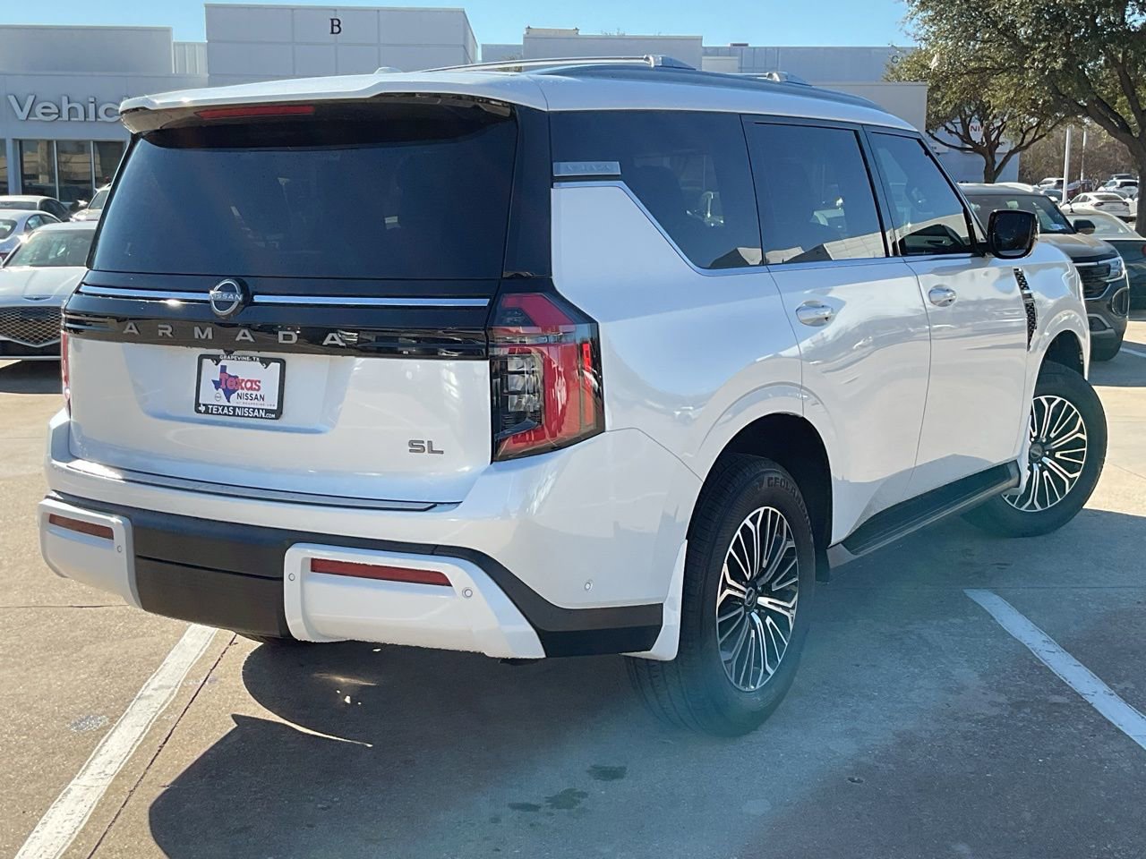 New 2026 Nissan Armada SL image 5