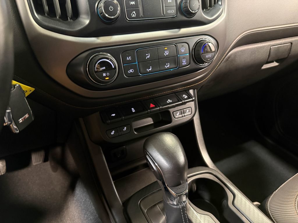 Used 2022 GMC Canyon AT4 image 82