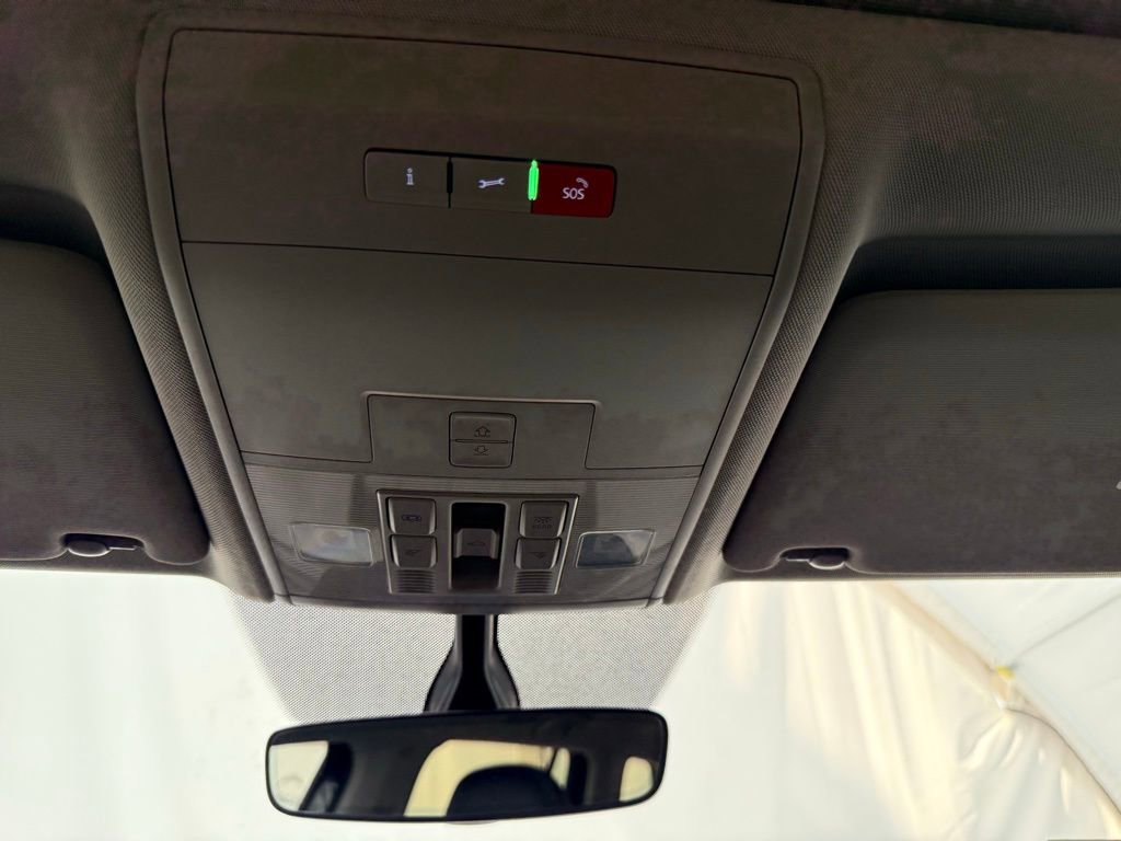 Used 2021 Volkswagen Atlas SE w/ Panoramic Sunroof Package image 43