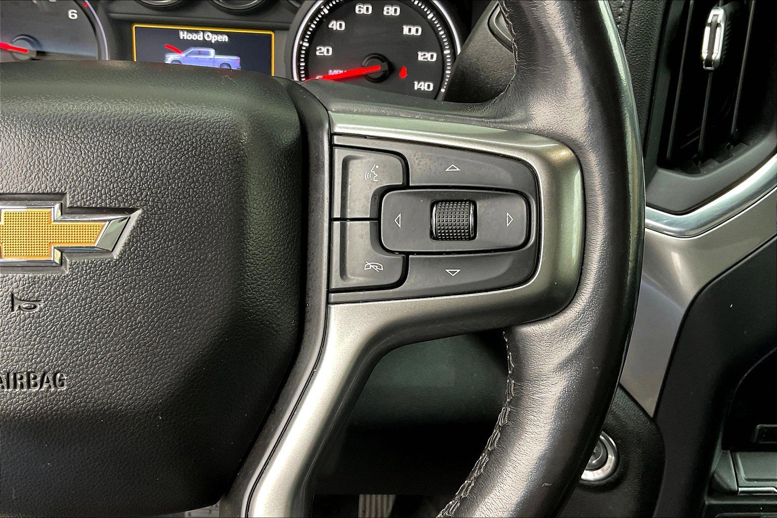 Used 2019 Chevrolet Silverado 1500 LT w/ All-Star Edition AWD/4WD image 24