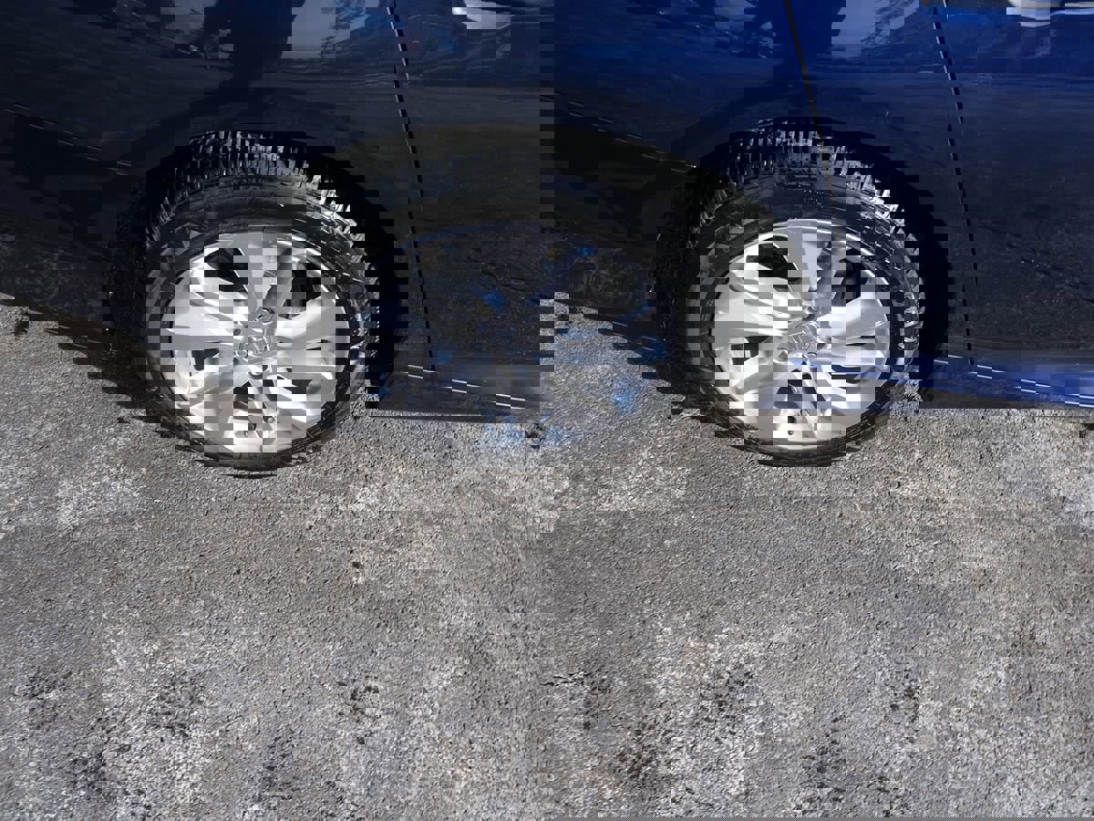 Used 2019 Honda Accord LX image 30