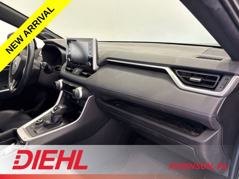 Used 2020 Toyota RAV4 XSE image 15
