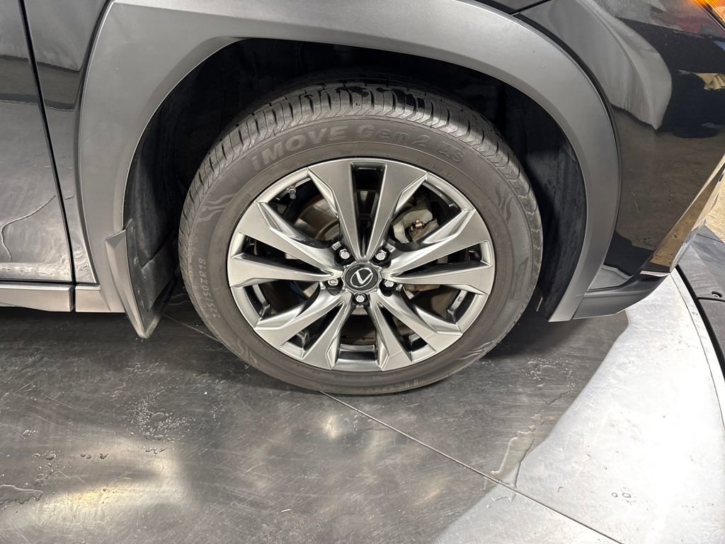 Used 2020 Lexus UX 250h F Sport w/ F Sport Premium Package image 14