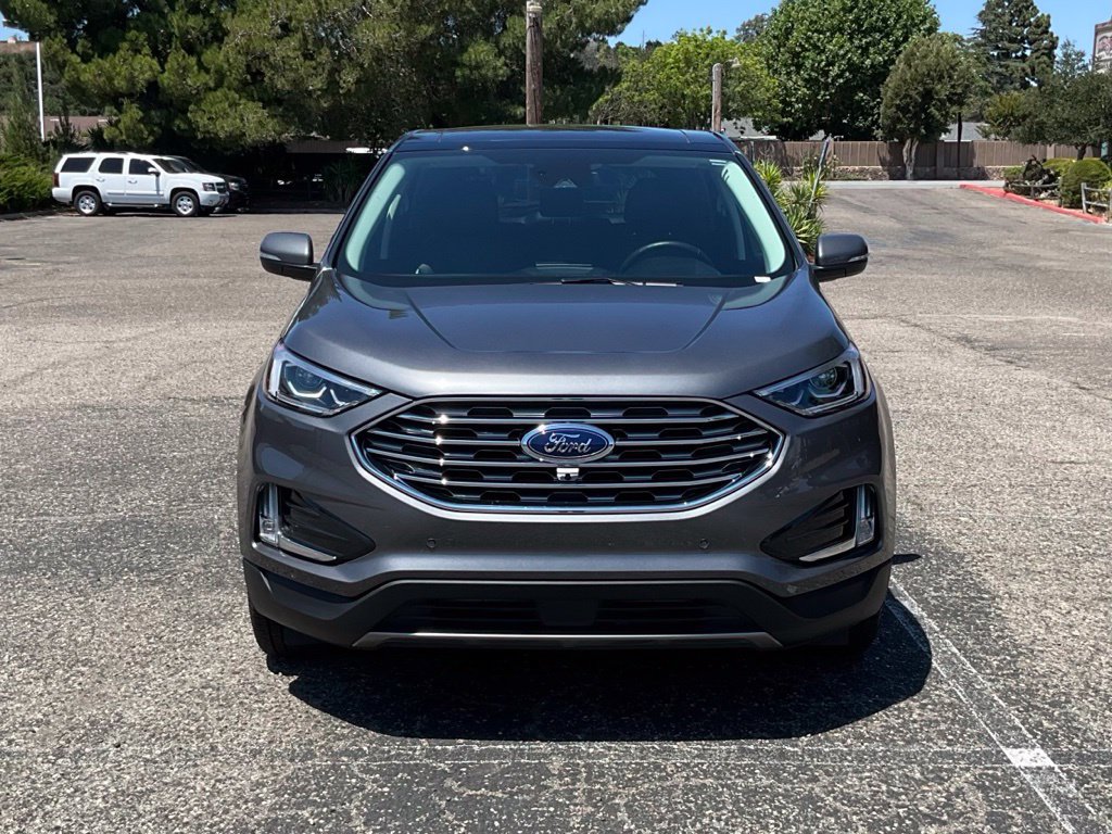 Used 2024 Ford Edge Titanium w/ Equipment Group 301A AWD/4WD image 9