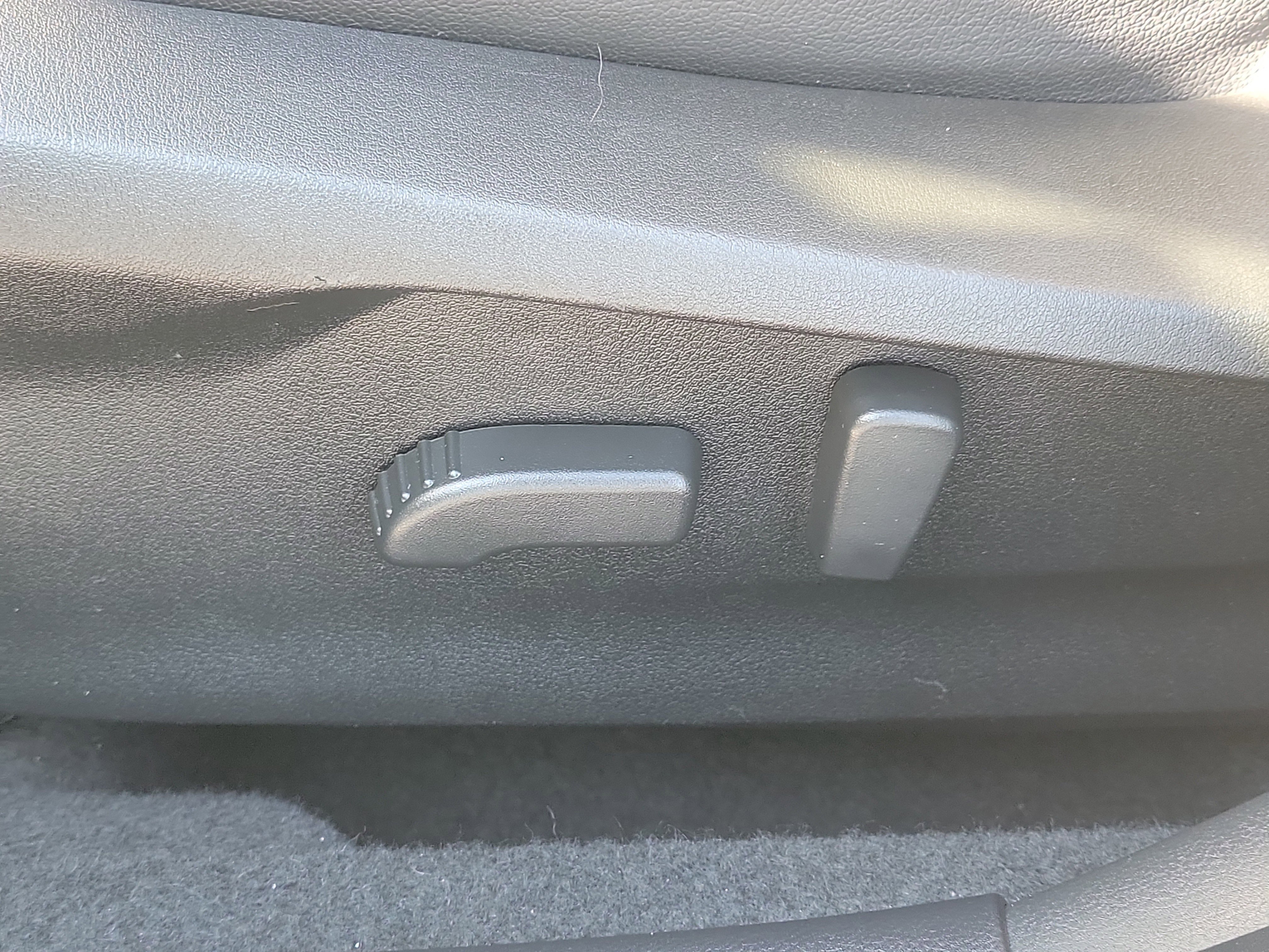 Used 2022 Subaru Crosstrek 2.5i Limited w/ Moonroof Package 2 image 19