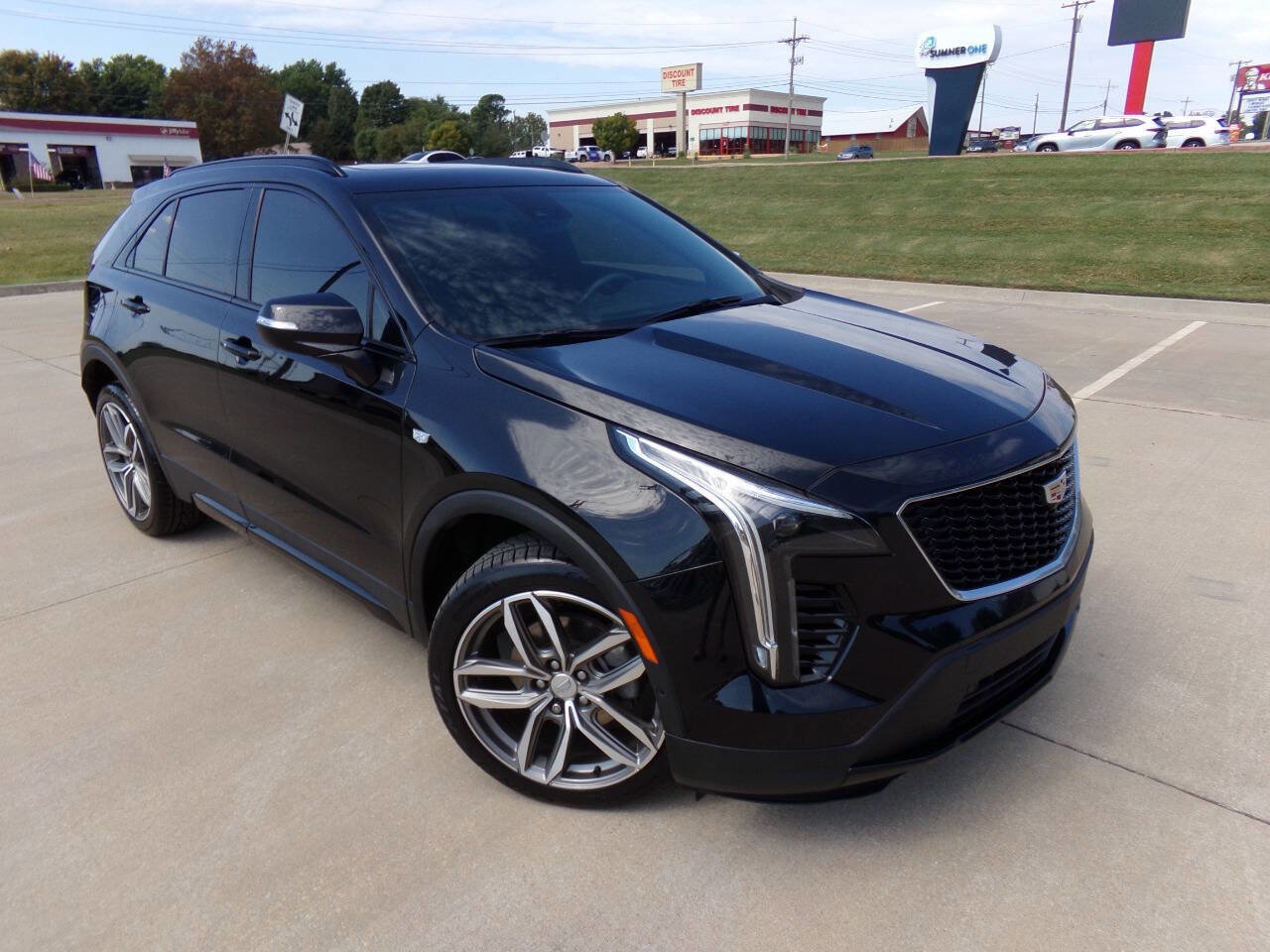 Used 2022 Cadillac XT4 Sport AWD/4WD image 5