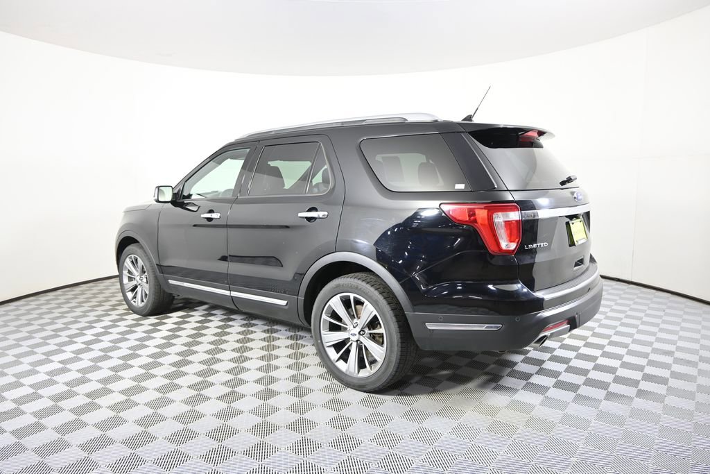 Used 2018 Ford Explorer Limited w/ Equipment Group 301A AWD/4WD image 4