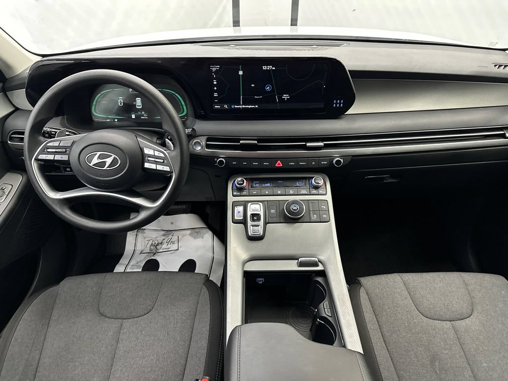 Used 2025 Hyundai Palisade SE FWD image 23