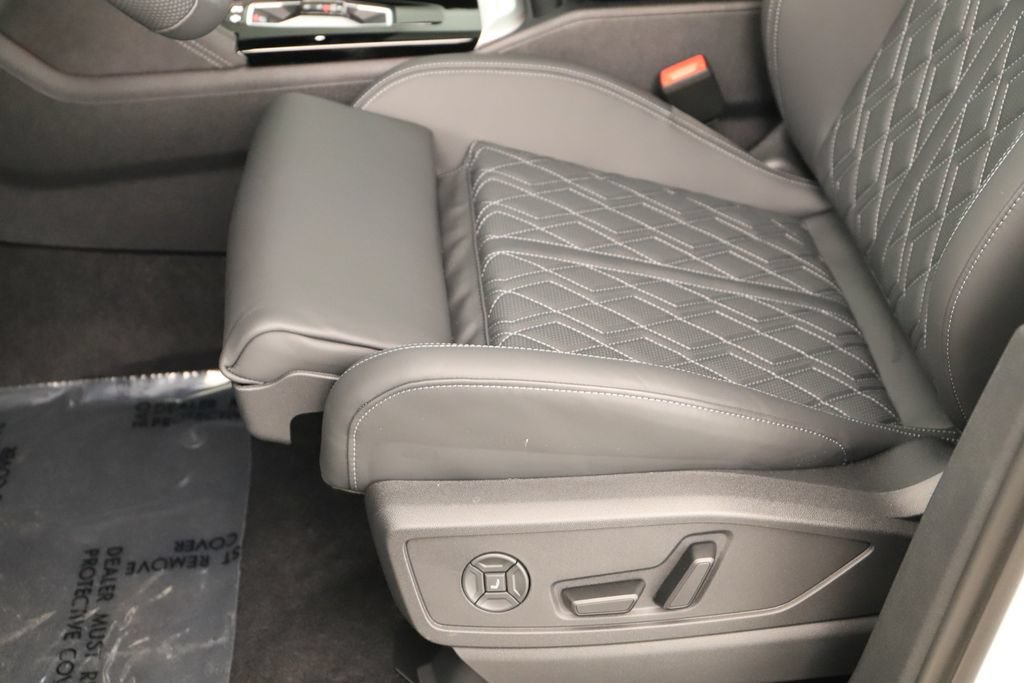 New 2026 Audi SQ5 Premium Plus AWD/4WD image 24