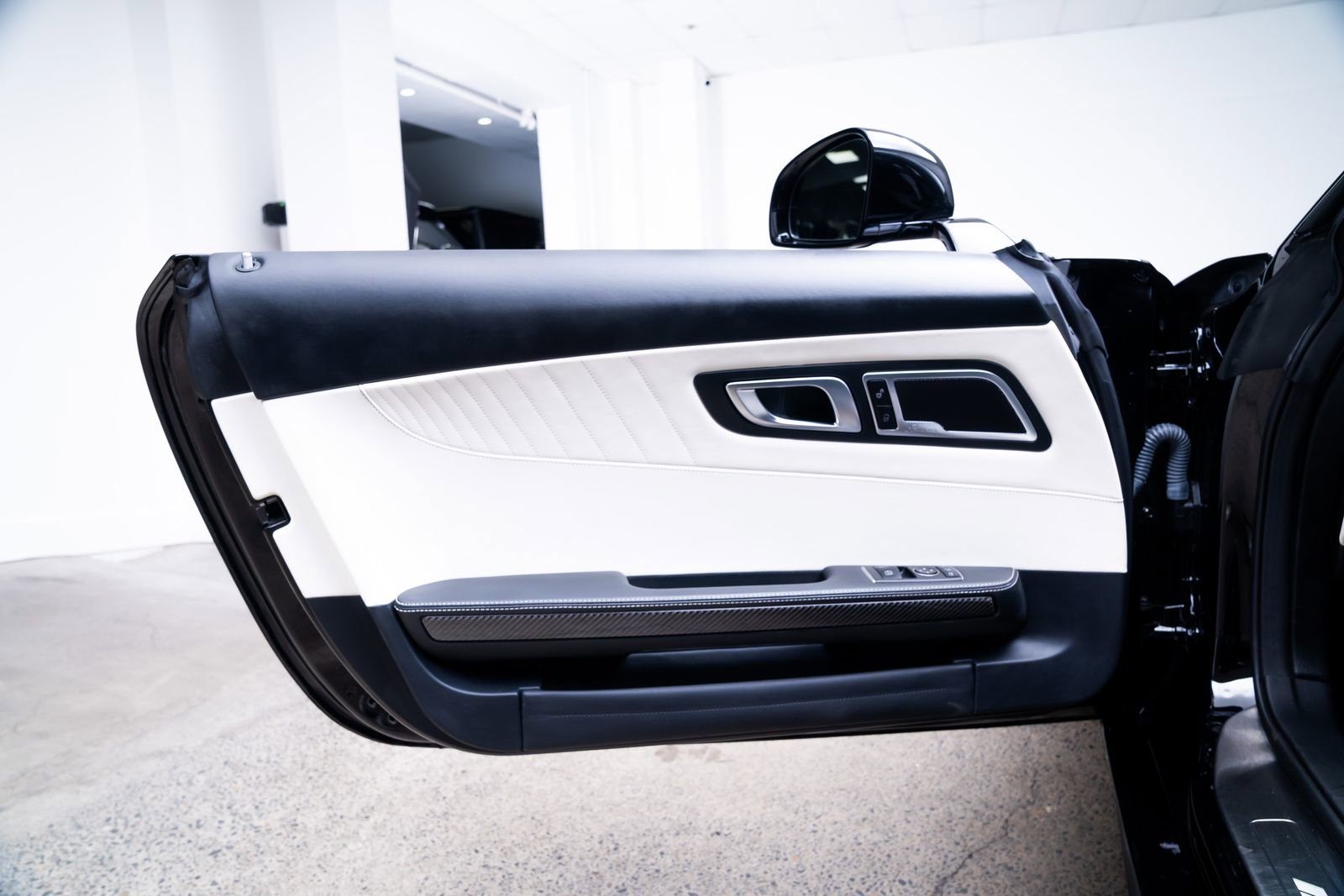 Used 2020 Mercedes-Benz AMG GT C image 17