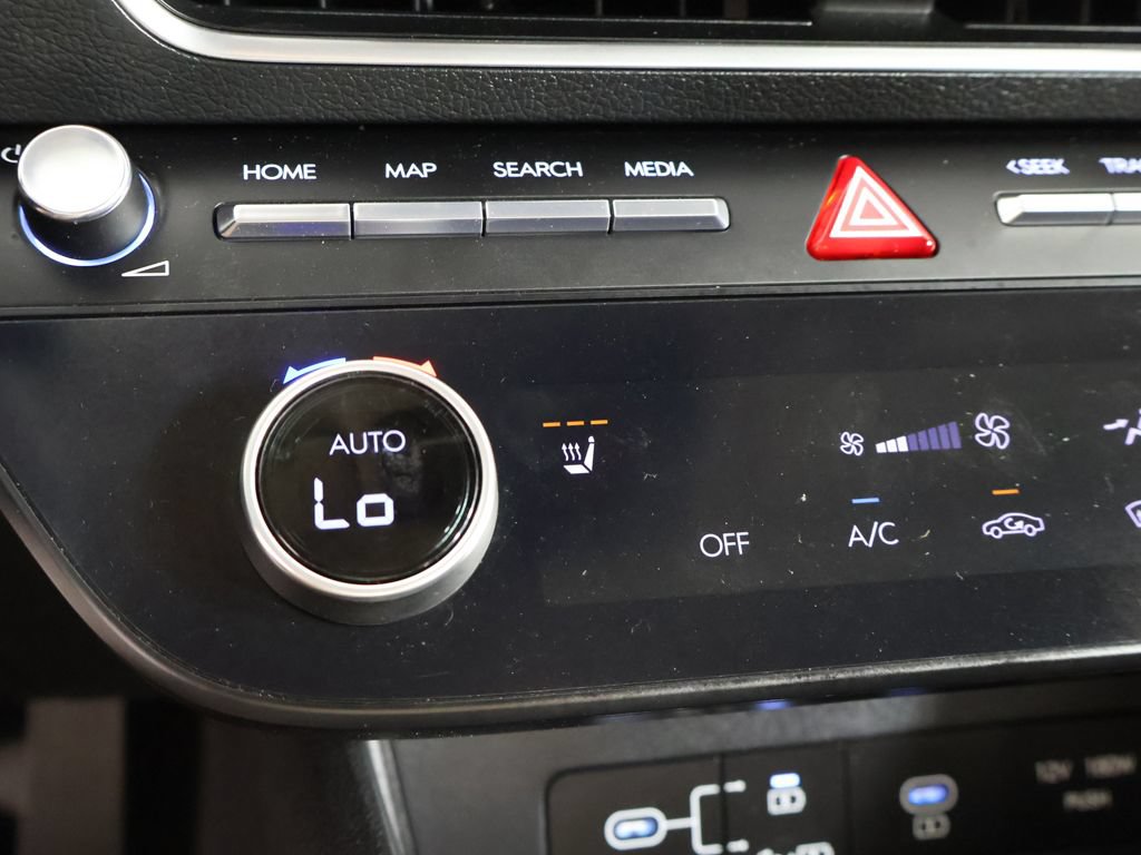 Used 2025 Hyundai Sonata SEL FWD image 47