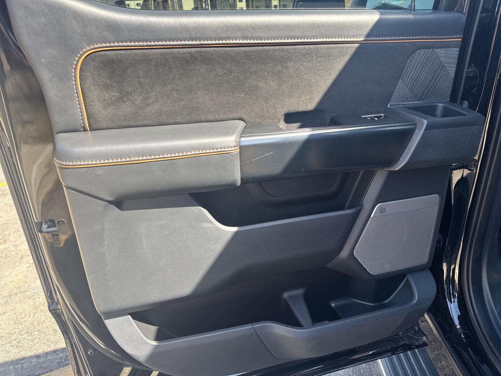 Used 2023 Ford F150 Platinum image 35