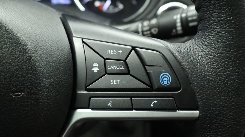 Used 2020 Nissan Rogue SL image 33