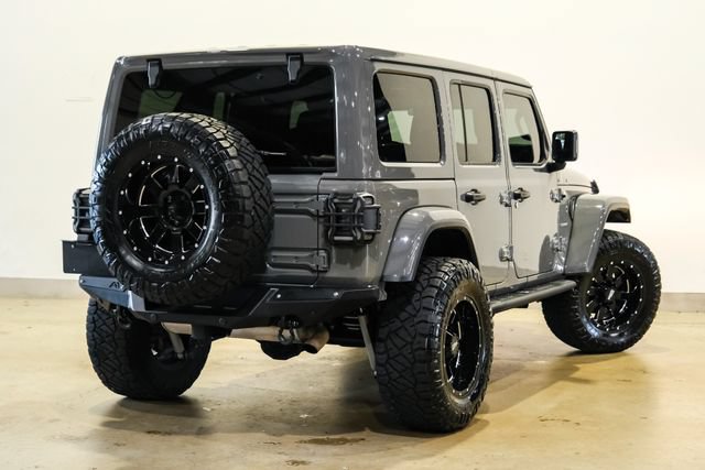 Used 2021 Jeep Wrangler Unlimited Sahara w/ Dual Top Group AWD/4WD image 5