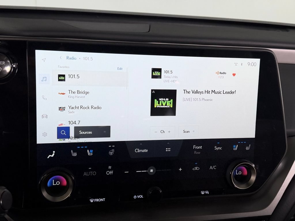 Used 2025 Lexus TX 550h AWD Plug-In Hybrid w/ Technology Package image 30
