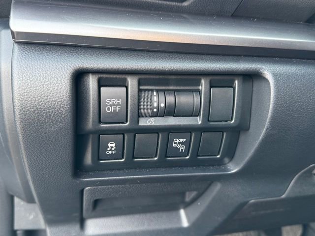 Used 2019 Subaru Crosstrek 2.0i Limited w/ Popular Package #4 image 26