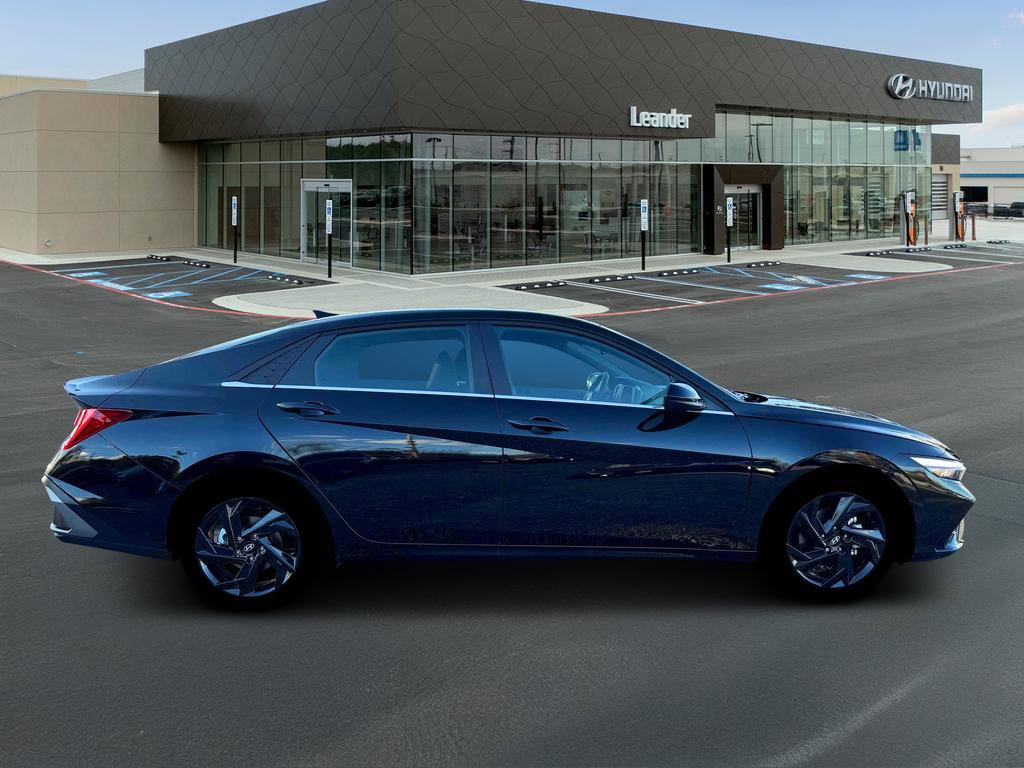 New 2026 Hyundai Elantra SEL Sport image 9