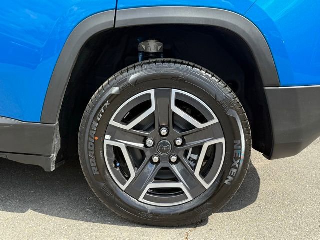 New 2026 Jeep Cherokee Laredo image 18