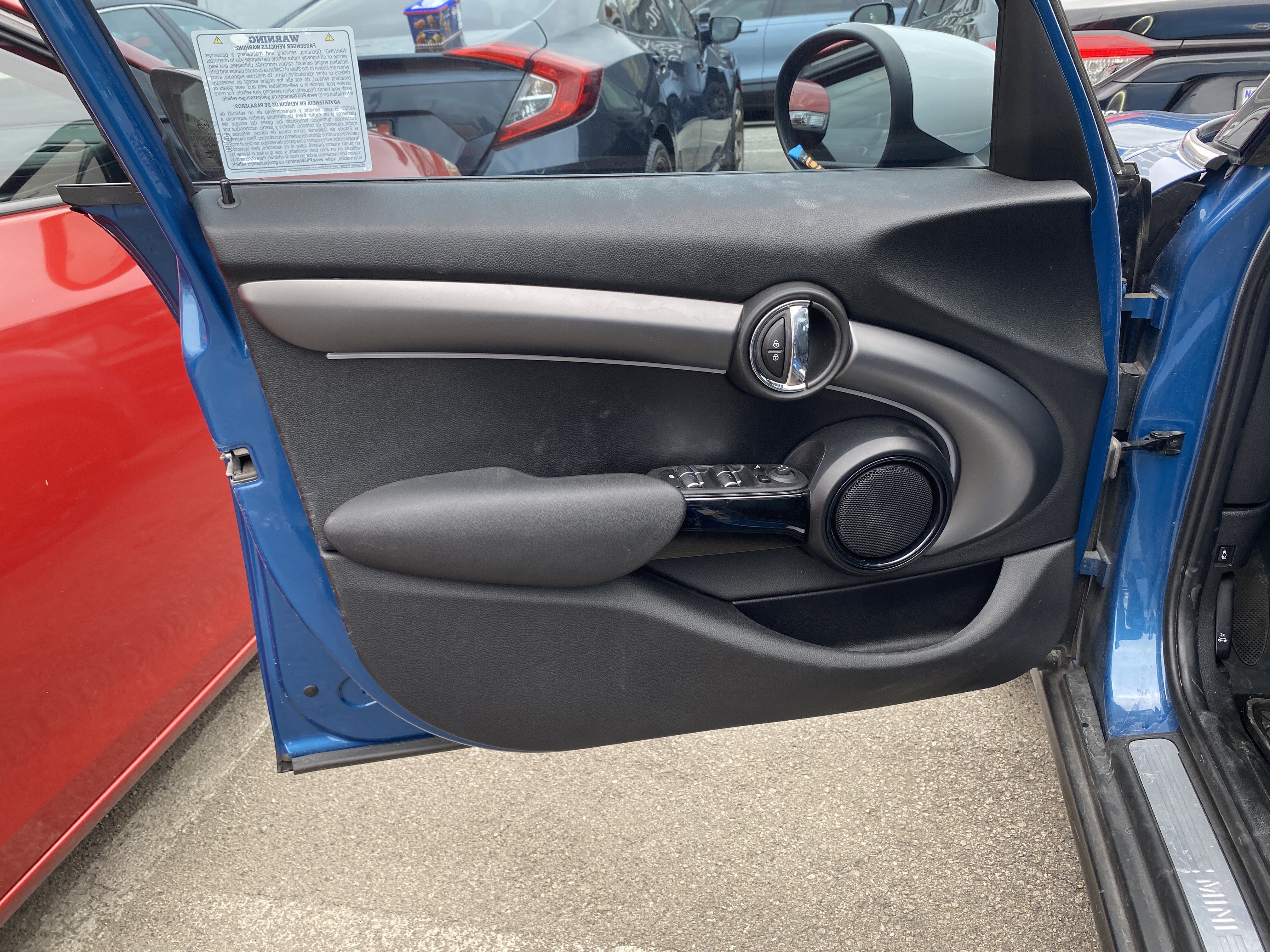 Used 2024 MINI Cooper 4-Door Hardtop FWD image 18