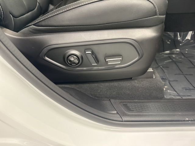 New 2026 Jeep Grand Cherokee Limited Reserve image 21