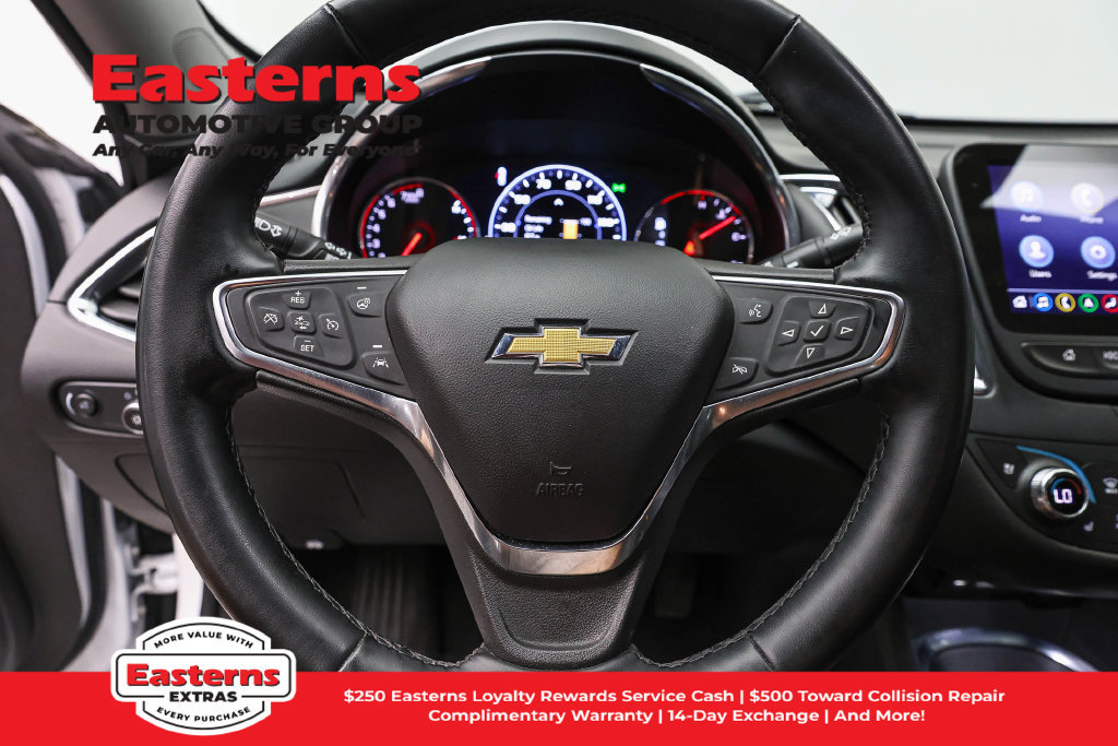 Used 2024 Chevrolet Malibu LT FWD image 11