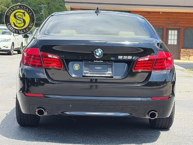 Used 2011 BMW 535i Sedan RWD image 5