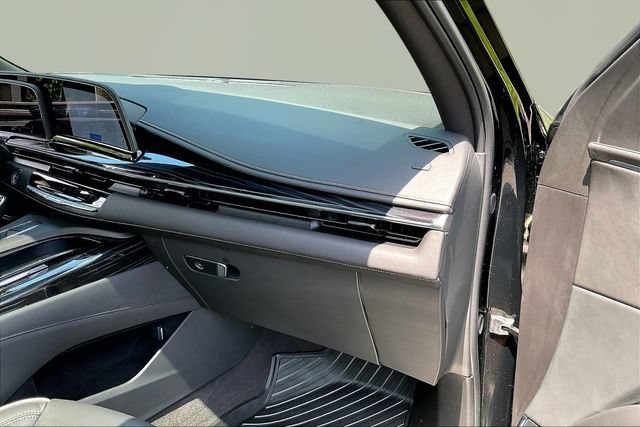 Used 2024 Cadillac Escalade Sport w/ LPO, ONYX Package AWD/4WD image 19
