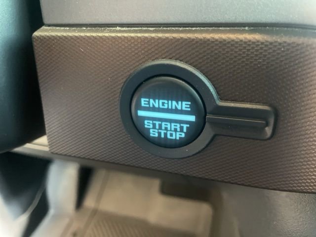 Used 2022 Ford Bronco Outer Banks w/ Sasquatch Package AWD/4WD image 32