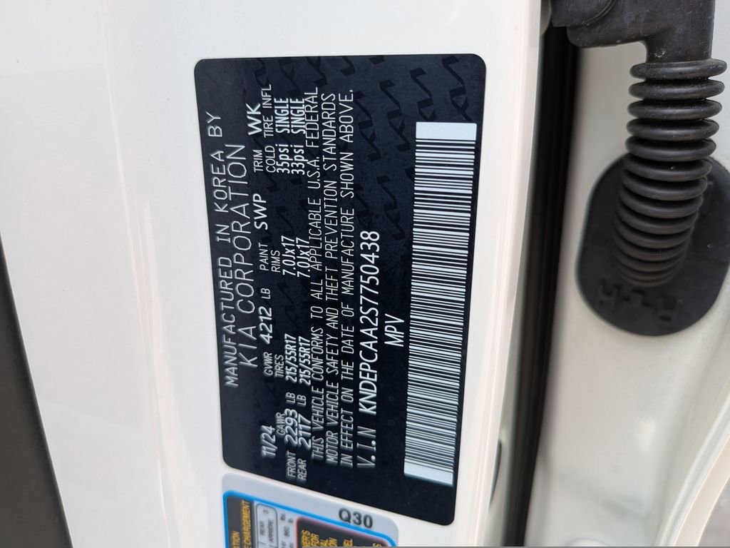 Certified 2025 Kia Seltos LX AWD/4WD image 35