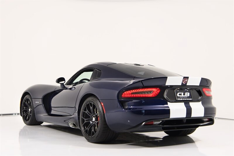 Used 2014 SRT Viper GTS w/ GTS Laguna Interior Package RWD image 10