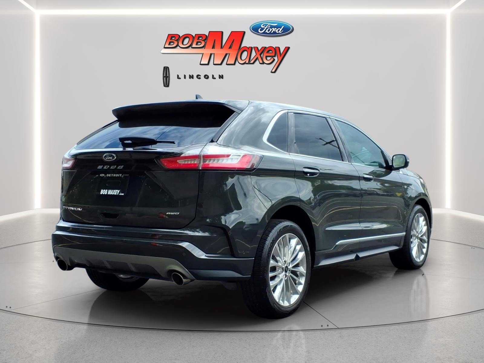 Used 2024 Ford Edge Titanium w/ Titanium Elite Package AWD/4WD image 4