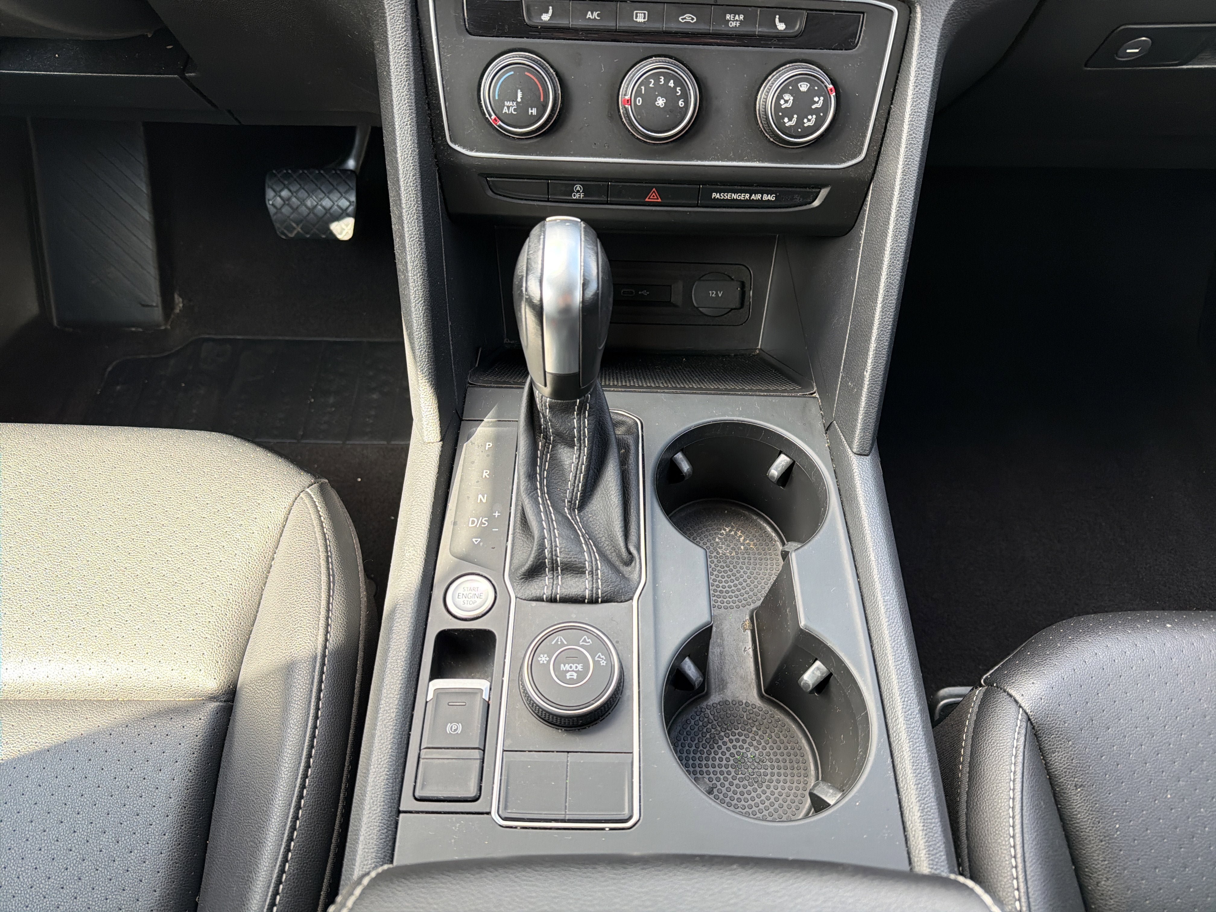 Used 2022 Volkswagen Atlas SE AWD/4WD image 19
