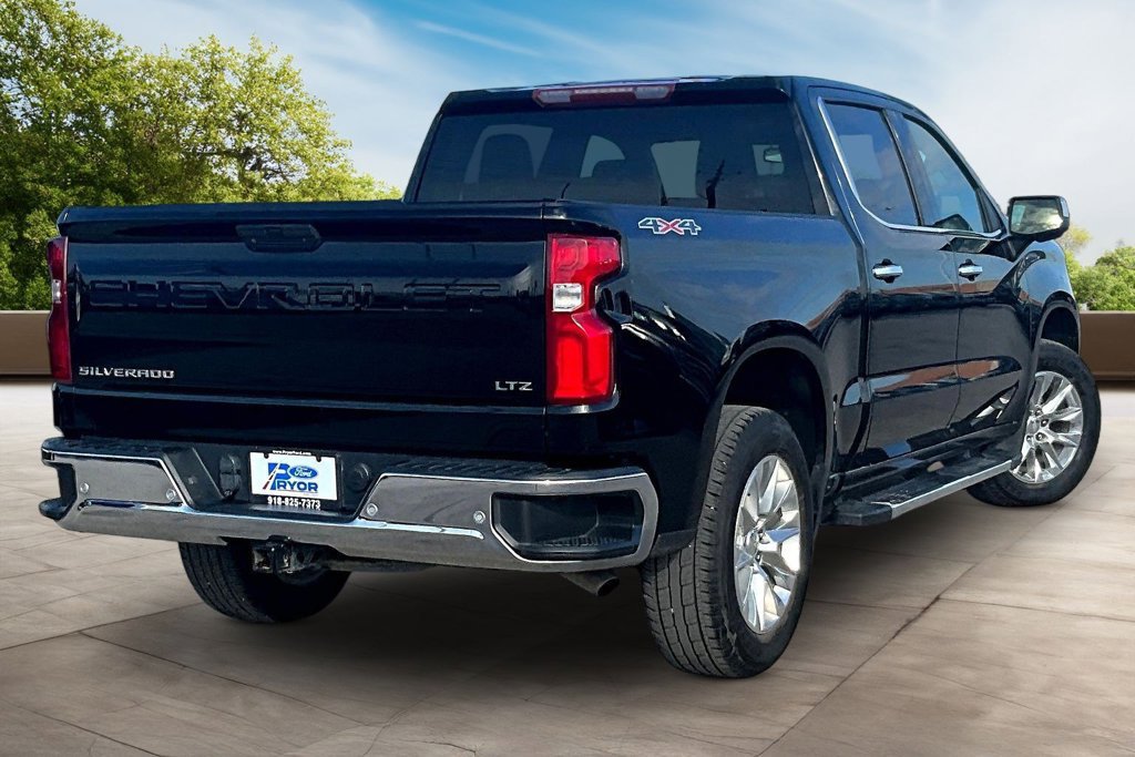 Used 2021 Chevrolet Silverado 1500 LTZ AWD/4WD image 2