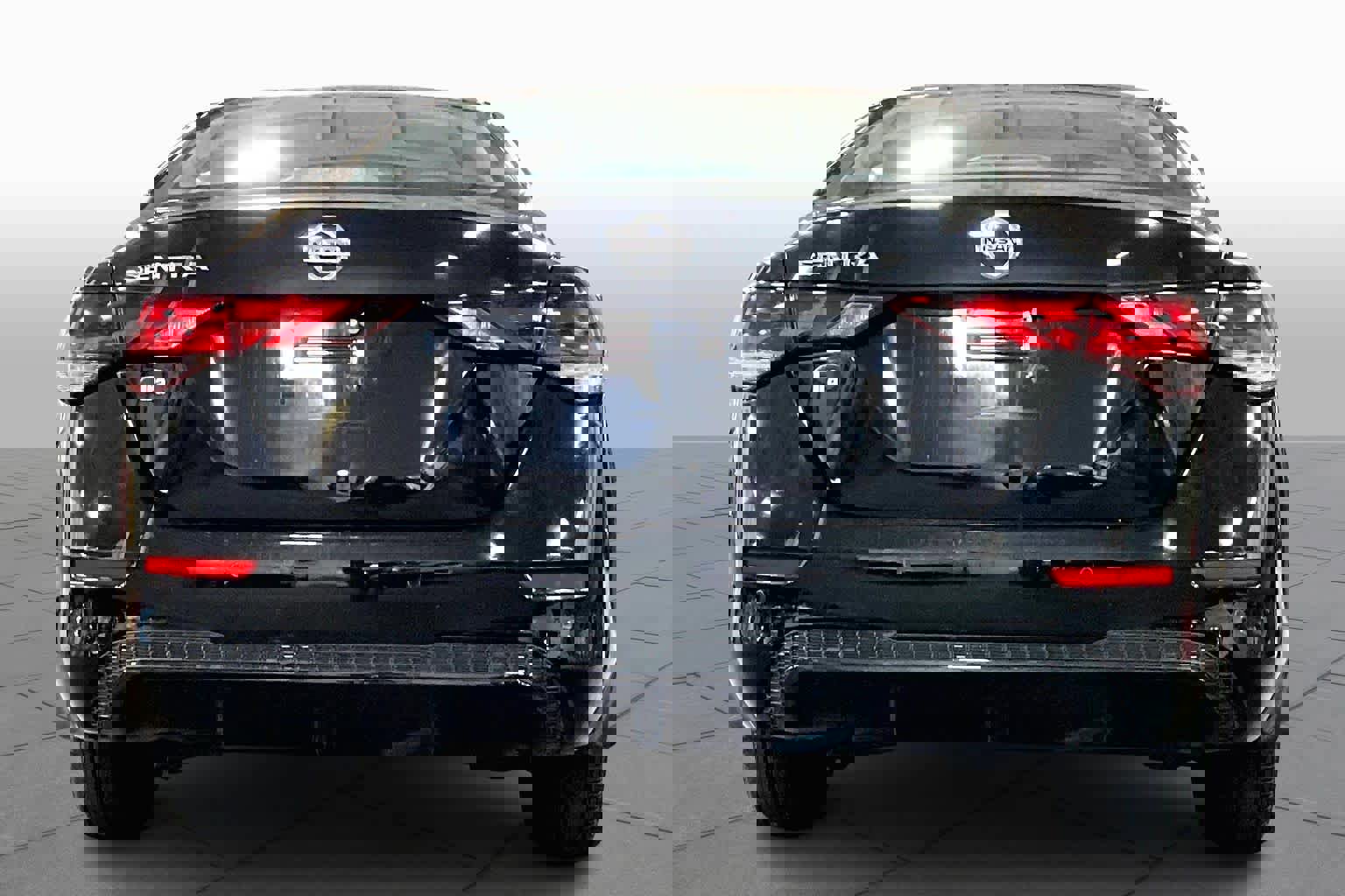 Used 2020 Nissan Sentra S image 4