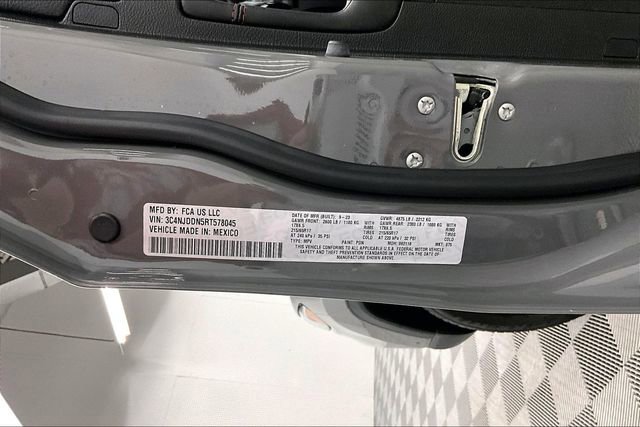 Used 2024 Jeep Compass Trailhawk w/ Trailhawk Elite Group image 40