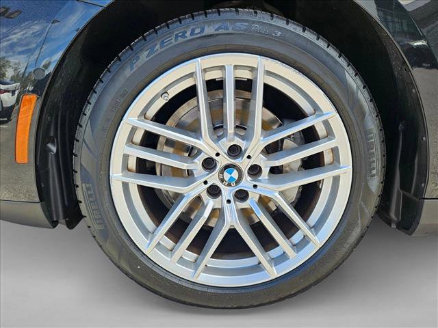 Used 2024 BMW 530i w/ Premium Package RWD image 22