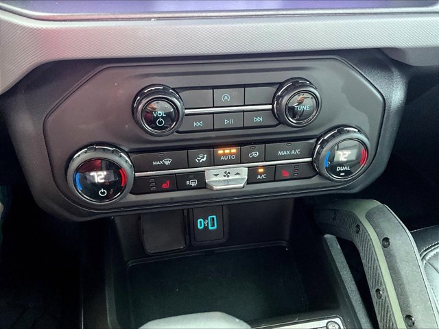 Used 2024 Ford Bronco Everglades AWD/4WD image 24