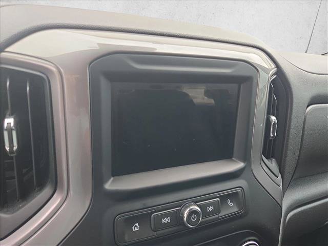Certified 2023 Chevrolet Silverado 1500 Custom w/ LPO, Dark Essentials Package RWD image 10