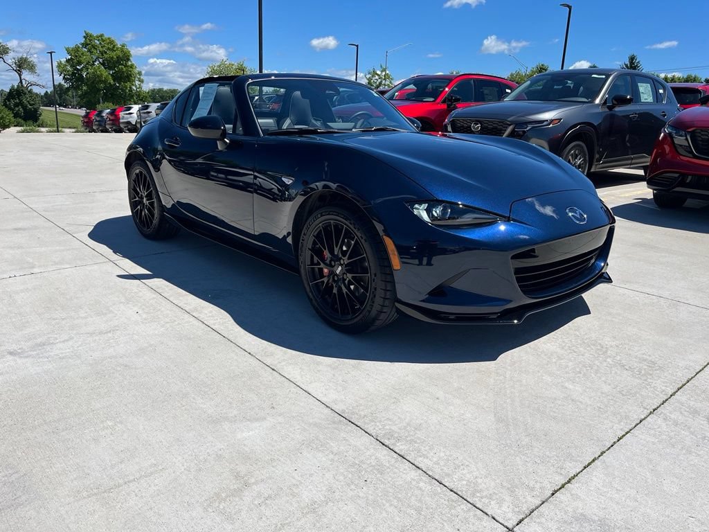 Certified 2025 MAZDA MX-5 Miata RF Club w/ Interior Package RWD image 11