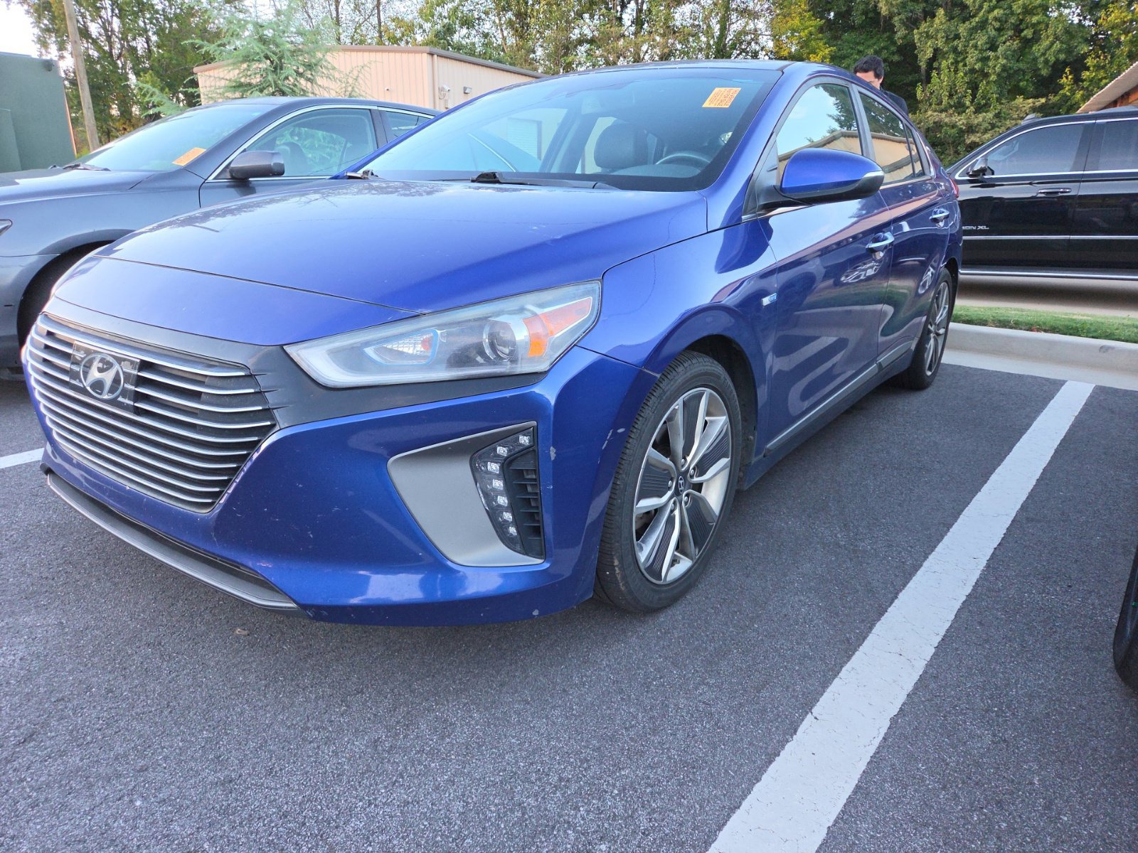 Used 2019 Hyundai Ioniq Limited w/ Ultimate Package 02