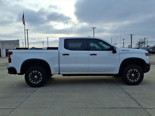 Used 2024 Chevrolet Silverado 1500 ZR2 w/ Technology Package image 5
