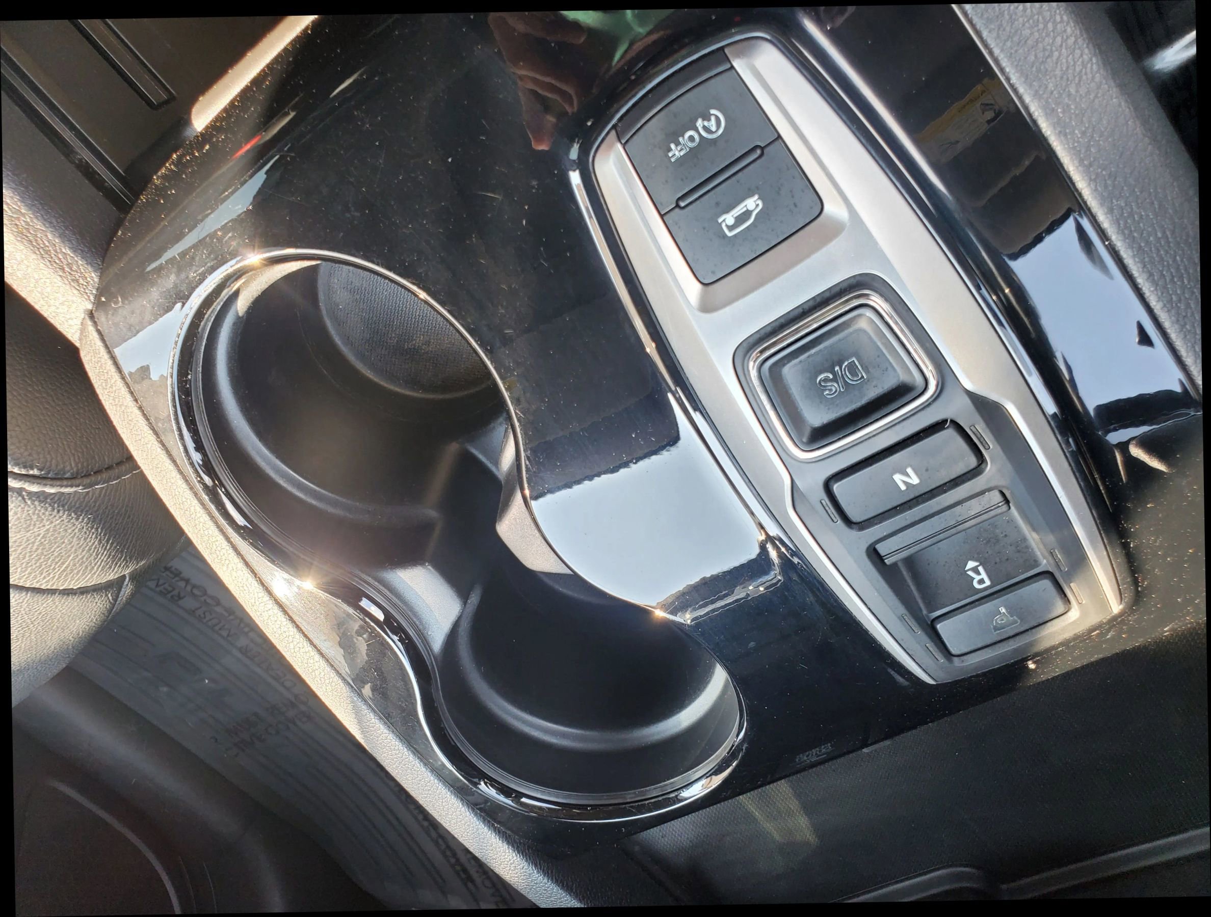 Used 2018 Honda Pilot Touring image 43