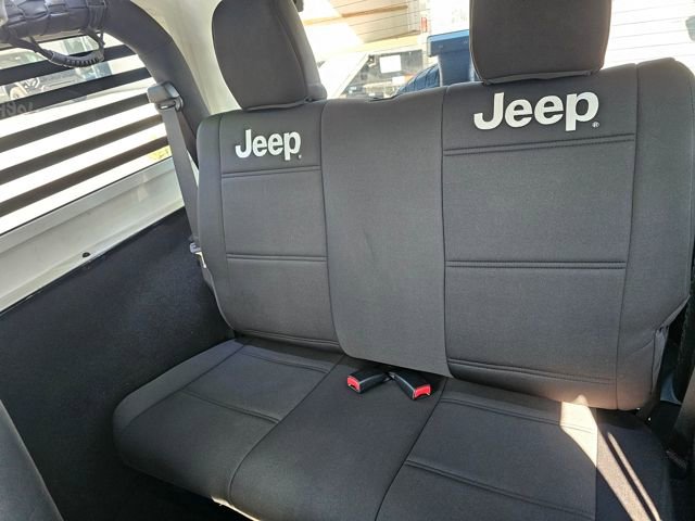 Used 2018 Jeep Wrangler Sport image 14