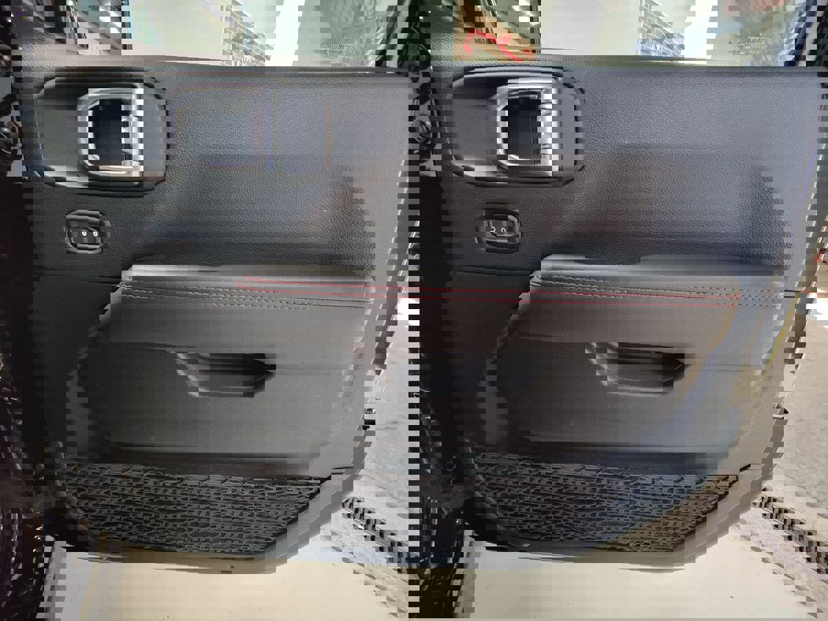 Used 2021 Jeep Wrangler Unlimited Rubicon image 12