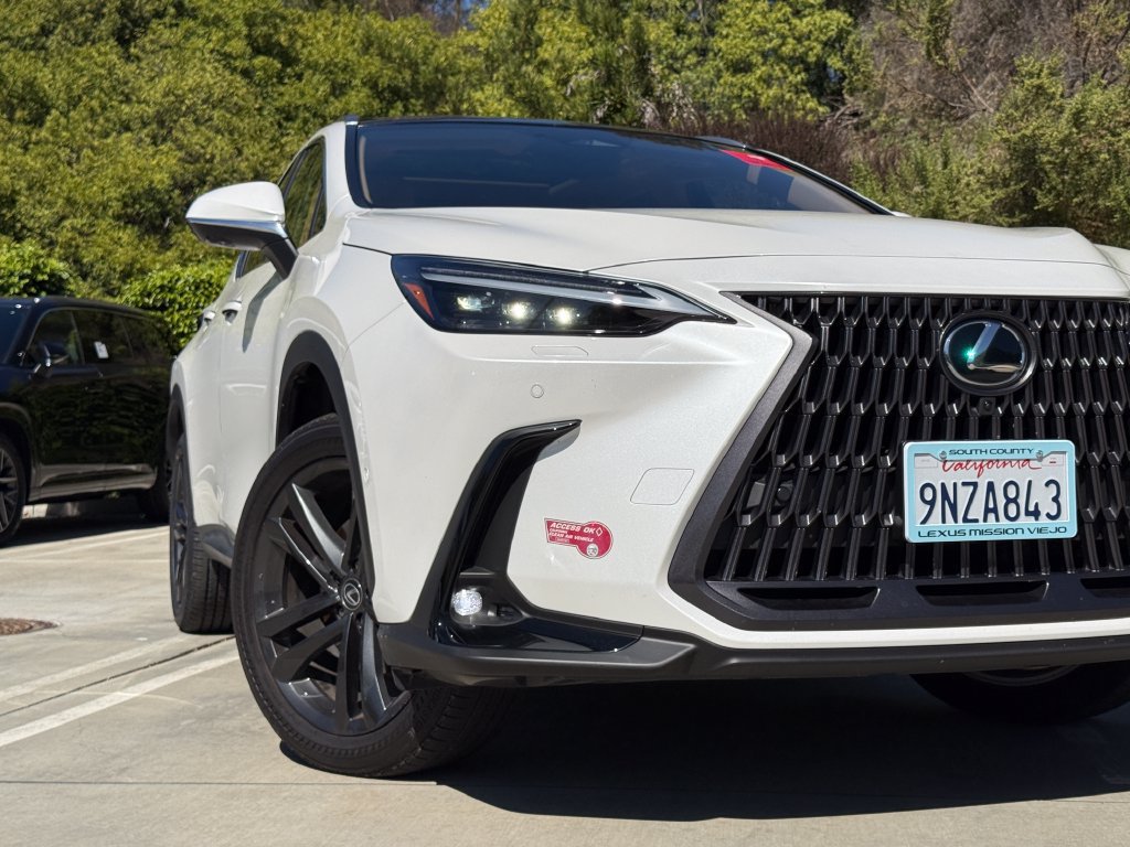 Certified 2025 Lexus NX 450h+ AWD w/ Towing Package (2000 Lbs) image 5