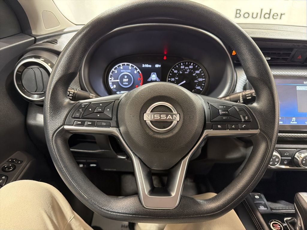 Used 2023 Nissan Kicks SV FWD image 26