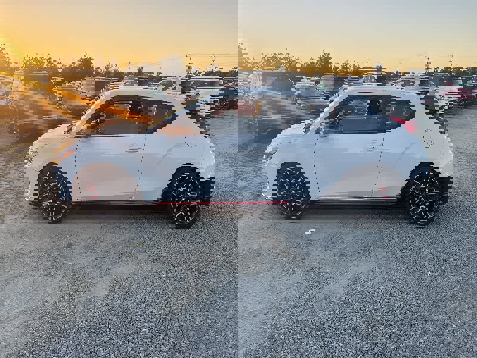 Used 2020 Hyundai Veloster N w/ Performance Package image 8